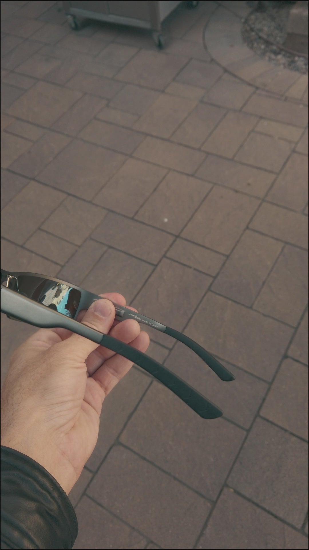 ELIMINATOR -Polarized